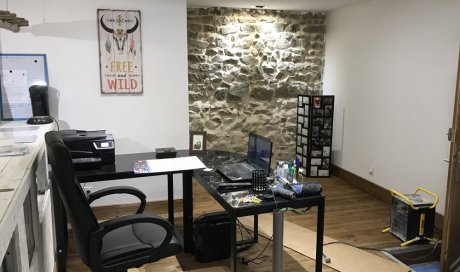 Mise aux normes électrique pour bureau - Monts du Lyonnais - Alextricité Générale