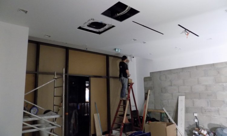 Installation électrique boutique Swarovski - Monts du Lyonnais - Alextricité Générale