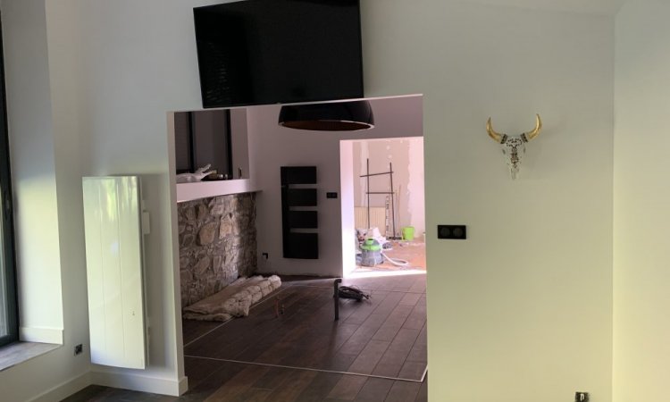 Installation électrique pour suite parentale - Monts du Lyonnais - Alextricité Générale