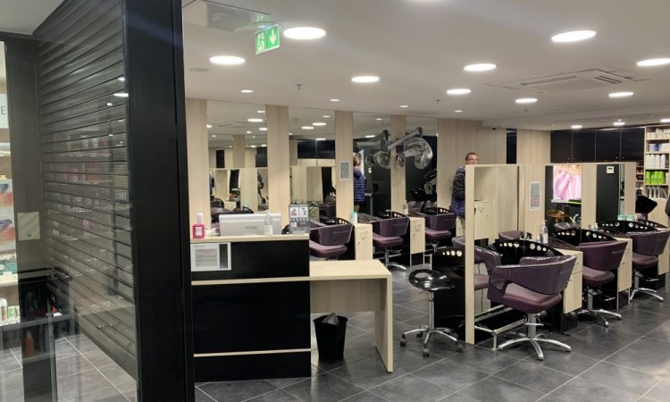 Installation électrique salon de coiffure - Monts du Lyonnais - Alextricité Générale