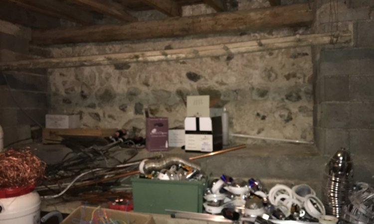 Mise aux normes électrique pour bureau - Monts du Lyonnais - Alextricité Générale